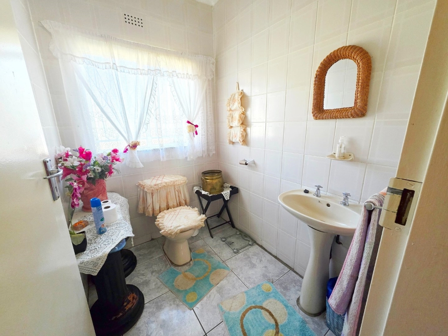 3 Bedroom Property for Sale in Oranjeville Free State